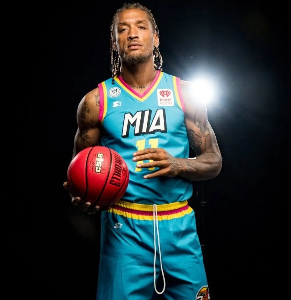 但在遭到包, 阿密, 力帮手 但在遭到包, 阿密, 力帮手