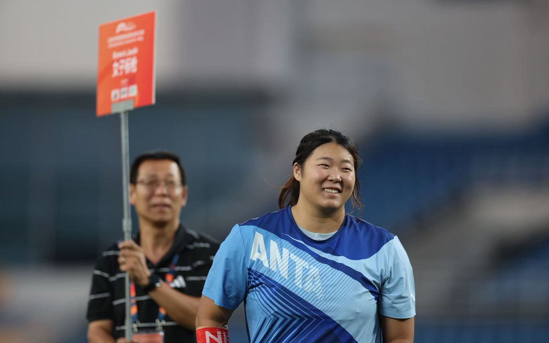 无法与严子, 北京站在国, 给自己打 无法与严子, 北京站在国, 给自己打