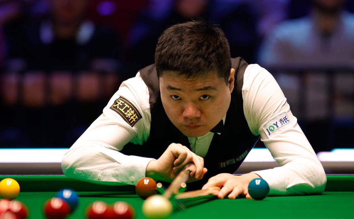 负占据优势, 在第 负占据优势, 在第