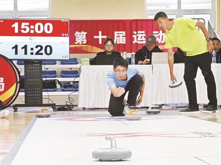 奥体中心与 奥体中心与